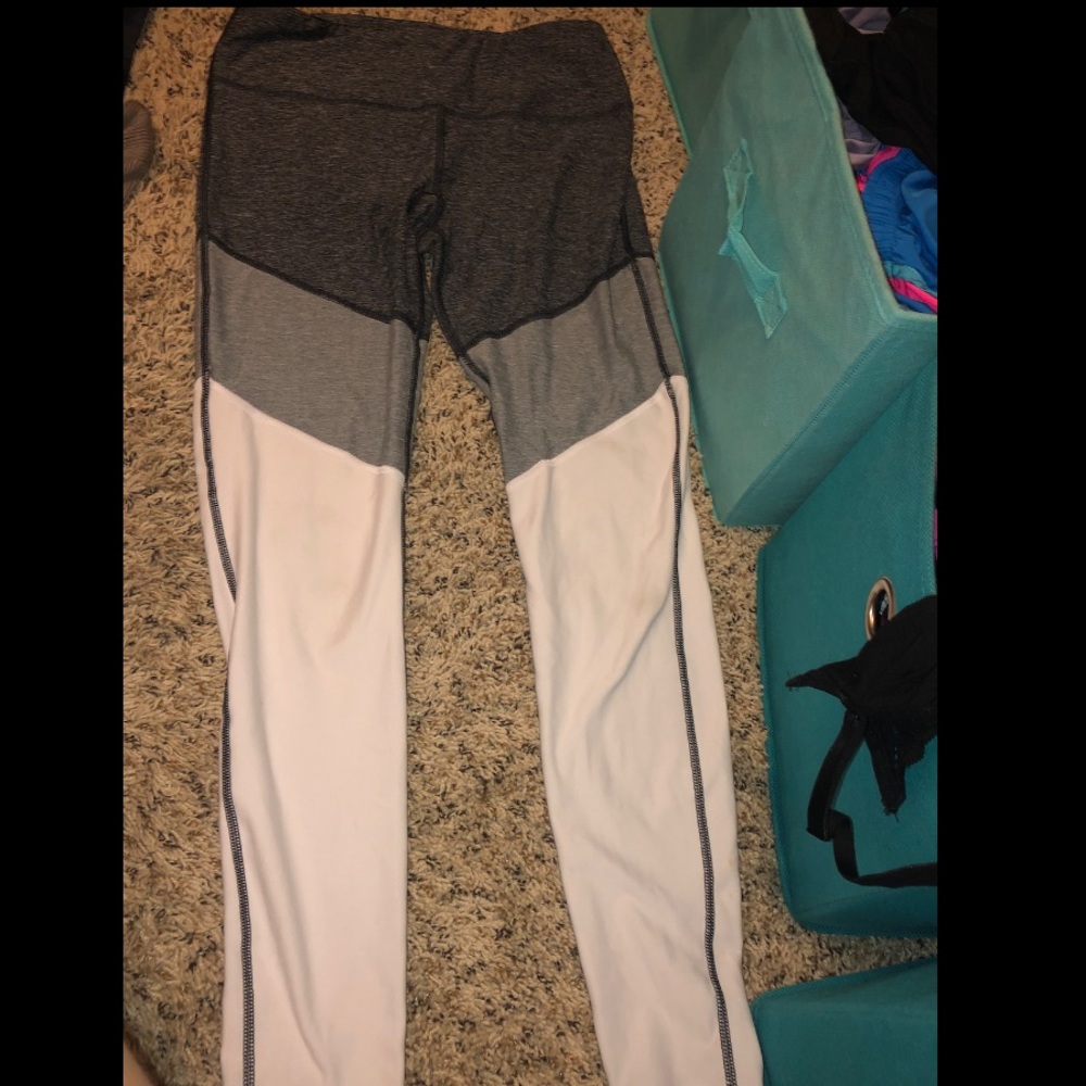 grey and white workout leggings